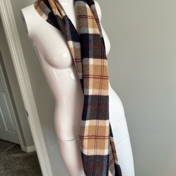 Harrods Wool Scarf Beige/blue - Picture 5 of 6